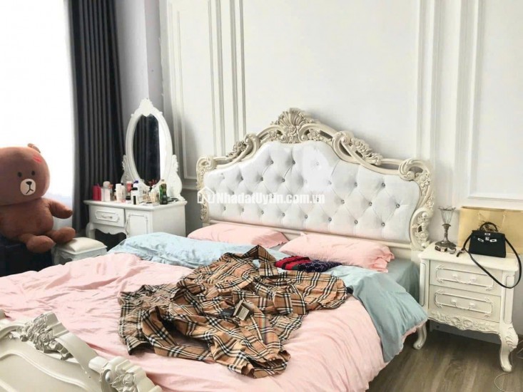 Bán nhà Đẹp Thủ Đức 3 Tầng Giá chỉ nhỉnh 6 Tỷ