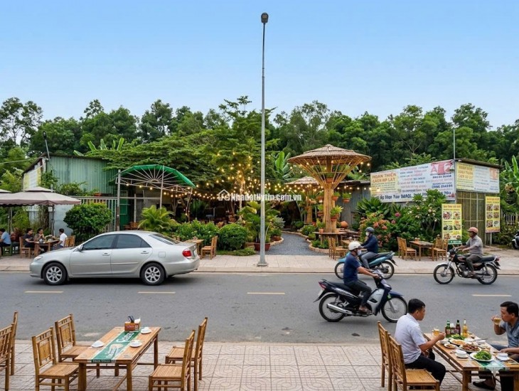 BÁN 500M ĐẤT TẠI CẦN THƠ, CÓ KHO SẲN BAO QUANH ĐẤT, MẶT TIỀN 27M, MẶT LỘ NHỰA 18M. LH:0798441899