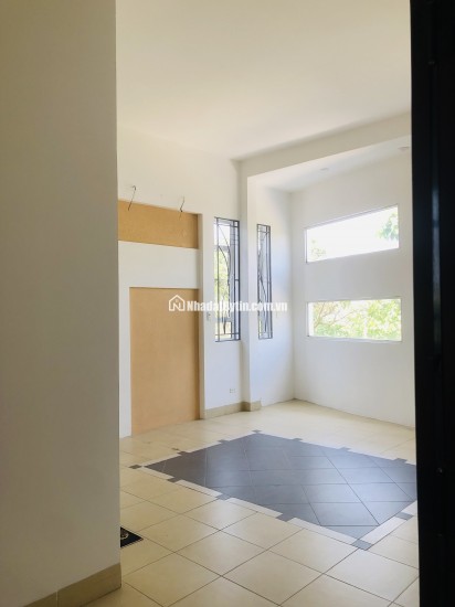 HẠ CHÀO 1,5 tỷ MẶT TIỀN HÙNG VƯƠNG 280M² ĐẤT Ở, 570M²DTSD GIÁ CHỈ 9,5tỷ TL. LH:0854046101 – 0943999057.