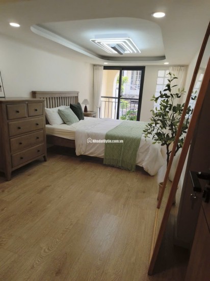 PHÚ NHUẬN – NHÀ ĐẸP FULL NỘI THẤT, HẺM XE HƠI 5M, CHỈ 6.25 TỶ. LH:0775532337.
