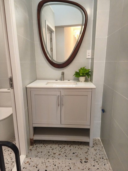 PHÚ NHUẬN – NHÀ ĐẸP FULL NỘI THẤT, HẺM XE HƠI 5M, CHỈ 6.25 TỶ. LH:0775532337.