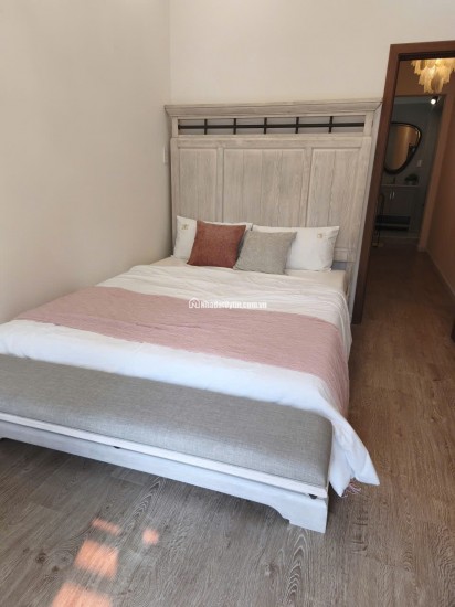 PHÚ NHUẬN – NHÀ ĐẸP FULL NỘI THẤT, HẺM XE HƠI 5M, CHỈ 6.25 TỶ. LH:0775532337.