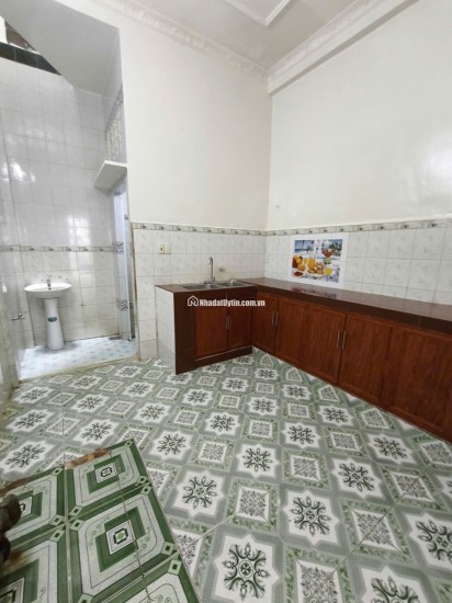 NHÀ ĐẸP LÊ THỊ BẠCH CÁT– QUẬN 11 – 42M2 - CHỈ 5.7 TỶ . LH:0775532337.