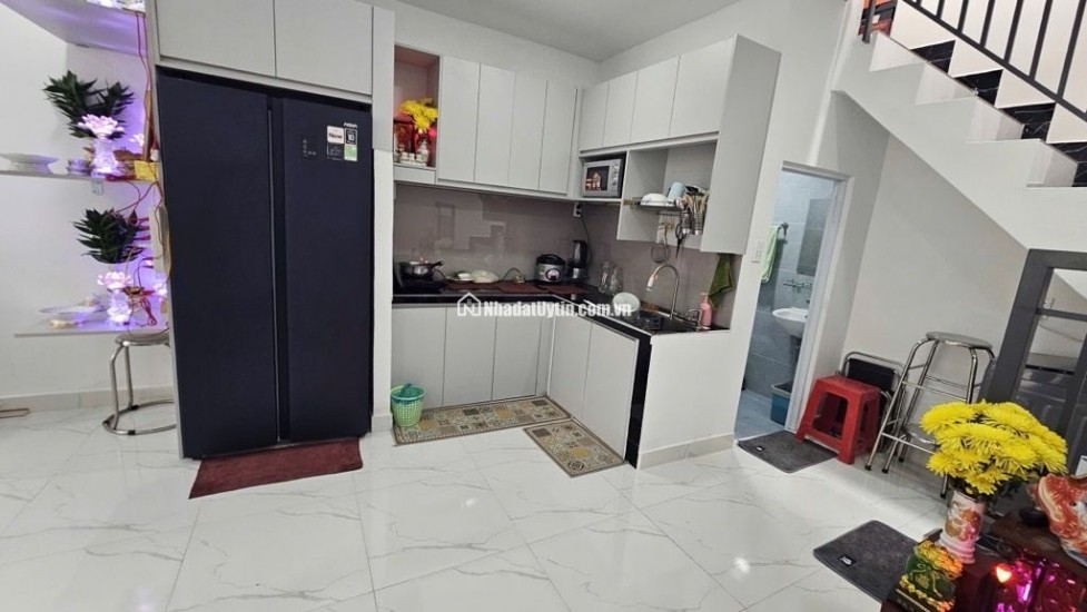 BÁN NR 40M2, ĐƯƠNG NGUYỄN SƠN,4X9,GIÁ CHỈ HƠN 3TY