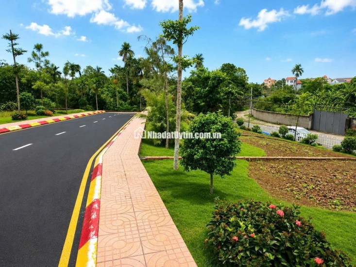 cắt lỗ, bán gấp mảnh đất Hoà Lạc 100m2 full thổ cư
