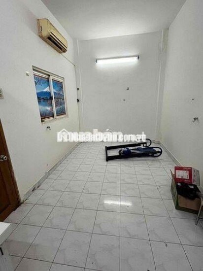 CHO THUÊ NGUYÊN TẦNG 2 PHÒNG  – 37 VĨNH HỘI, QUẬN 4