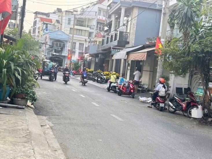 ZẢM MẠNH 5TỶ3 • 51.4M2 • TRỆT 2 LẦU • 4 P NGỦ • CV LÀNG HOA • 30M RA MẶT TIỀN