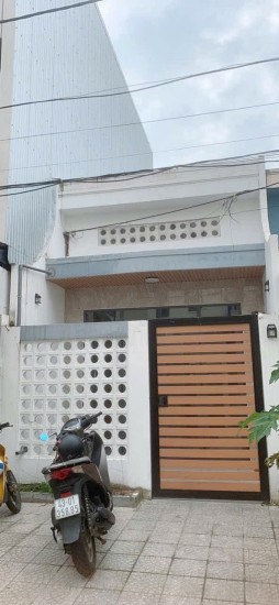 CẦN TIỀN BÁN NHANH -ĐẤT TRUNG TÂM  - GẦN BIỂN- CẦU RỒNG