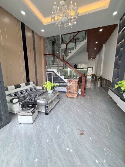 MẪU NHÀ TÂN CỔ ĐIỂN 4M x 27M – KHÔNG GIAN SỐNG RỘNG RÃI, TIỆN NGHI