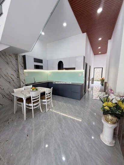 MẪU NHÀ TÂN CỔ ĐIỂN 4M x 27M – KHÔNG GIAN SỐNG RỘNG RÃI, TIỆN NGHI