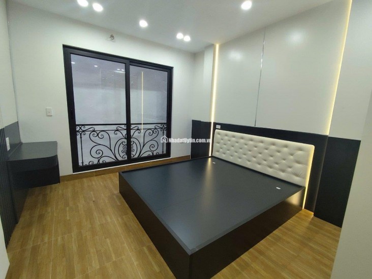 NHÀ ĐẸP GIÁ 6.3 TỶ ,  DÂN XÂY PHỐ MINH KHAI HỘ KHẨU HAI BÀ TRƯNG NGÕ THÔNG, THOÁNG TRƯỚC,SAU.CHỈ VÀI PHÚT DI CHUYỂN QUA TIME CITY,ĐẠI HỌC BÁCH
