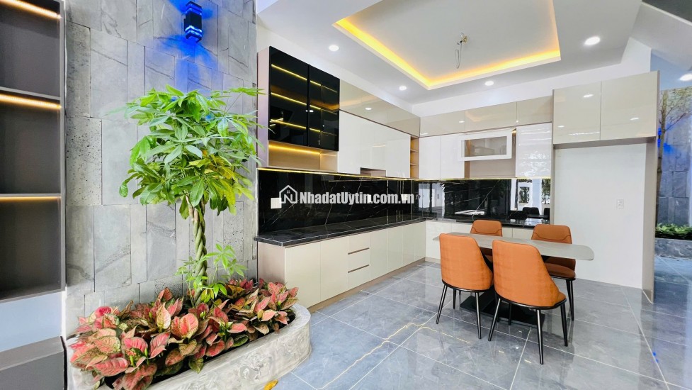 MẪU NHÀ TÂN CỔ ĐIỂN 4M x 27M – KHÔNG GIAN SỐNG RỘNG RÃI, TIỆN NGHI