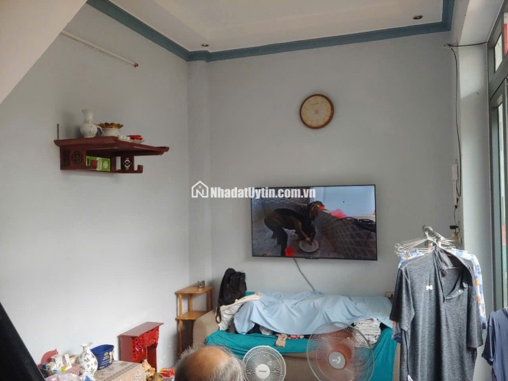 BÁN NHÀ TẠI TRỊNH THỊ DỐI - 57.5M2 CCVB CHỈ 1TỶ370. LH:0865189350.