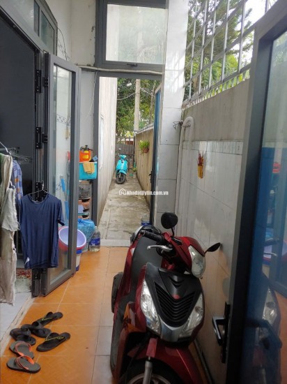 BÁN NHÀ TẠI TRỊNH THỊ DỐI - 57.5M2 CCVB CHỈ 1TỶ370. LH:0865189350.