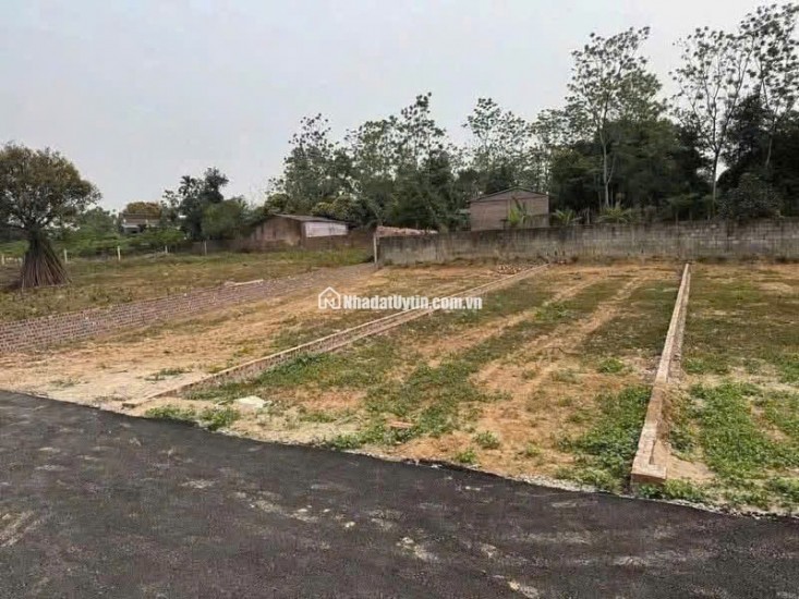 CẦN BÁN NHANH LÔ ĐẤT FULL THỔ CƯ – CẨM LĨNH, BA VÌ