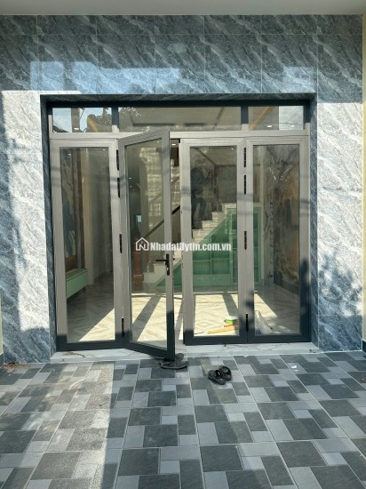 BÁN NHÀ CẦN GIUỘC, TÂY NINH - 82MV - SHR HOÀN CÔNG ĐẦY ĐỦ - CHỈ 3.5 TỶ. LH:0933696918