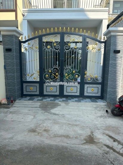 BÁN NHÀ CẦN GIUỘC, TÂY NINH - 82MV - SHR HOÀN CÔNG ĐẦY ĐỦ - CHỈ 3.5 TỶ. LH:0933696918