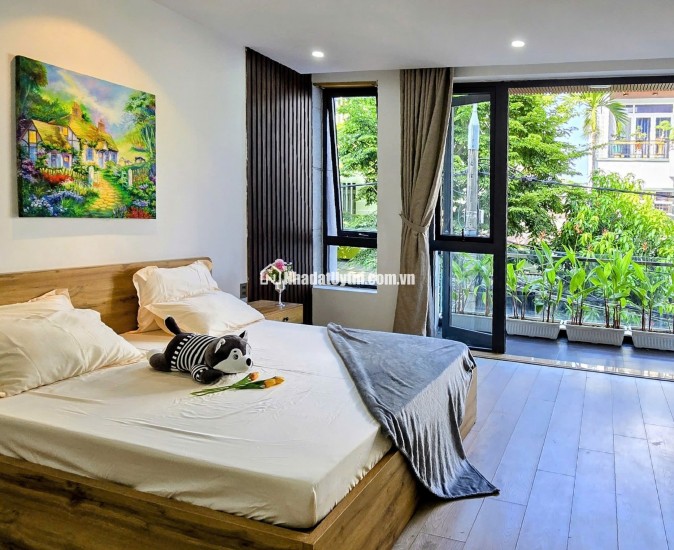 NHÀ ĐẸP 3T - NGÔ THẾ VINH -100M2 - 10,95 TỶ