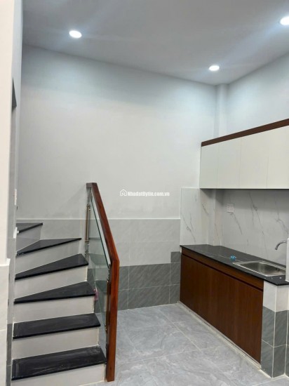 NHÀ MỚI ĐẸP HUỲNH TẤN PHÁT , PHÚ THUẬN ,  Q7 - 20M2 -2PN CHỈ 1 TY 270TR
