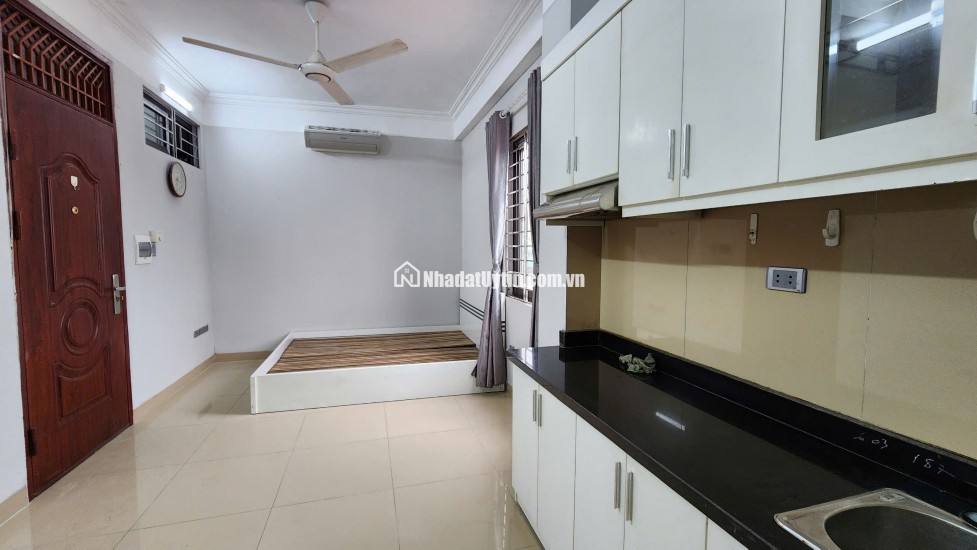 CHO THUÊ CCMN NGÕ 142 NGUYỄN ĐÌNH HOÀN, CẦU GIẤY - CHỈ TỪ 3.8TR/TH. LH:0913506880