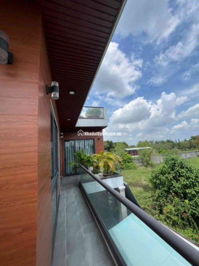 BIỆT THỰ SÂN VƯỜN 313M2 - CHỢ XUÂN THỚI THƯỢNG - FULL NỘI THẤT - 8TỶ960TR LH:0369571337.