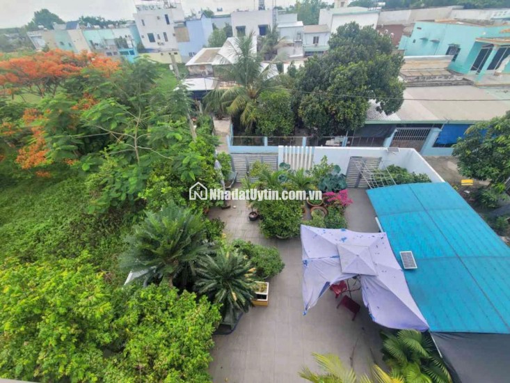 BIỆT THỰ SÂN VƯỜN 313M2 - CHỢ XUÂN THỚI THƯỢNG - FULL NỘI THẤT - 8TỶ960TR LH:0369571337.