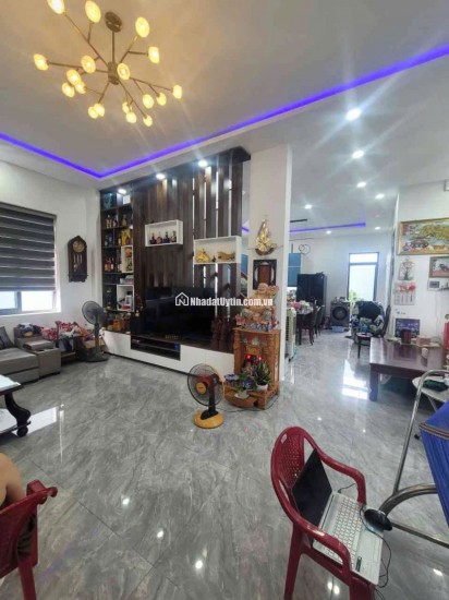 BIỆT THỰ SÂN VƯỜN 313M2 - CHỢ XUÂN THỚI THƯỢNG - FULL NỘI THẤT - 8TỶ960TR LH:0369571337.