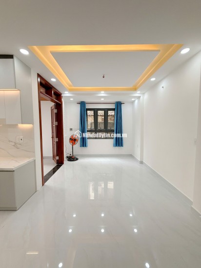 NHÀ GÓC 2 MẶT TIỀN – VỊ TRÍ SIÊU ĐẸP – 9.6 TỶ - HH 1% NHỜ ACE GIỚI THIỆU. LH:0938288389.