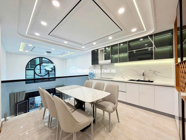CẦN BÁN NHÀ XÂY MỚI CAO CẤP – HẺM XE HƠI BẠCH ĐẰNG, PHƯỜNG BÌNH THẠNH. LH:0909964978.