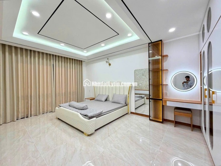 CẦN BÁN NHÀ XÂY MỚI CAO CẤP – HẺM XE HƠI BẠCH ĐẰNG, PHƯỜNG BÌNH THẠNH. LH:0909964978.