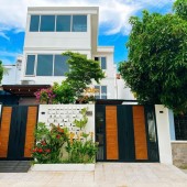 BIỆT THỰ SÂN VƯỜN KHU BỘ CÔNG AN Q7 - 3 TẦNG - 9X17M - 18,5 TỶ. LH:0904523367 (Phương Nhà Nhiều).