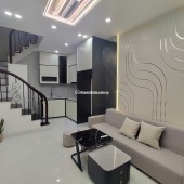 NHÀ ĐẸP GIÁ 6.3 TỶ ,  DÂN XÂY PHỐ MINH KHAI HỘ KHẨU HAI BÀ TRƯNG NGÕ THÔNG, THOÁNG TRƯỚC,SAU.CHỈ VÀI PHÚT DI CHUYỂN QUA TIME CITY,ĐẠI HỌC BÁCH