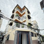 NHÀ GÓC 2 MẶT TIỀN – VỊ TRÍ SIÊU ĐẸP – 9.6 TỶ - HH 1% NHỜ ACE GIỚI THIỆU. LH:0938288389.