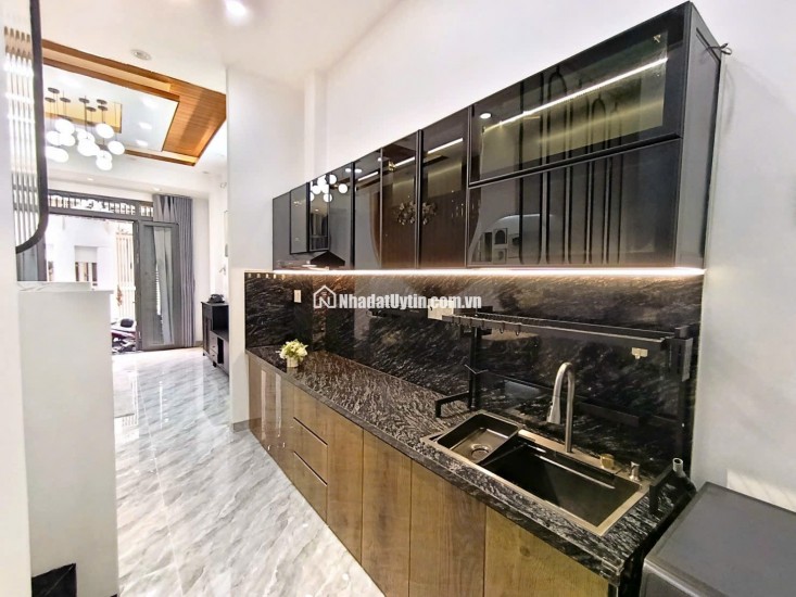 SIÊU PHẨM 4 TẦNG - CẦU NGUYỄN TRI PHƯƠNG QUẬN 8 GIÁP QUẬN 5 - TẶNG FULL NỘI THẤT - NHỈNH 7 TỶ TL