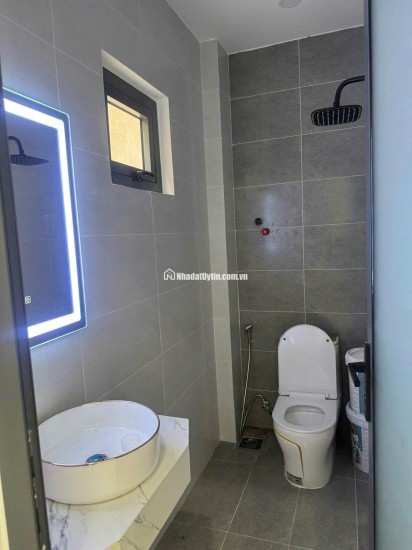 Bán nhà khu dân cư Vsip3 Tân Uyên Bình Dương 1 trệt 1 lầu 3PN 3WC - đường nhựa 12m