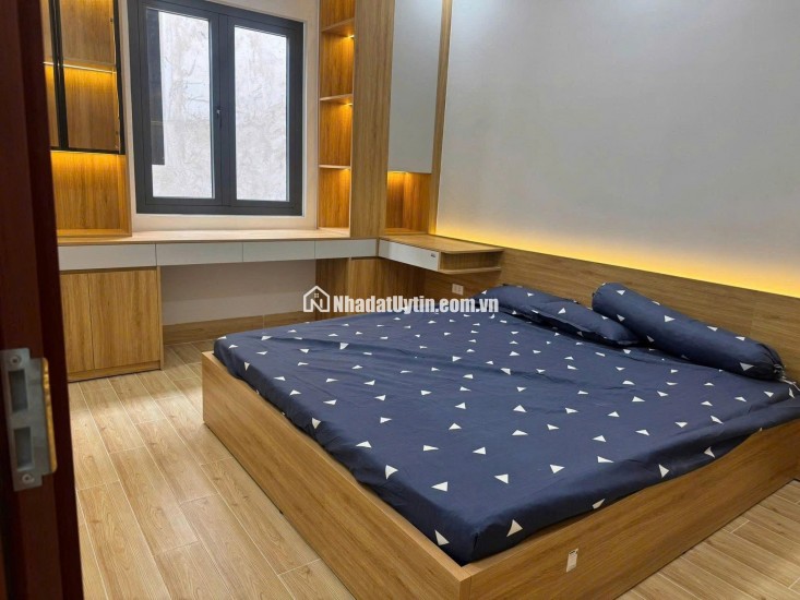 Bán nhà khu dân cư Vsip3 Tân Uyên Bình Dương 1 trệt 1 lầu 3PN 3WC - đường nhựa 12m