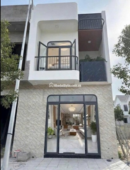  NHÀ PHỐ NGANG 5M - NGAY CỔNG KCN TÂN BÌNH, GẦN CỔNG XANH! 