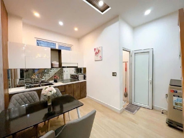 Nhà đẹp kiệt ô tô Điện Biên Phủ 3 tầng 4 phòng ngủ