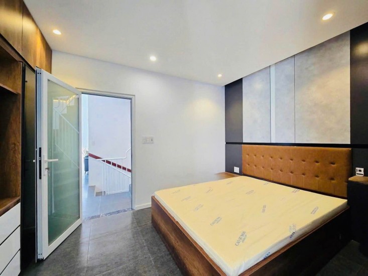 CẦN BÁN NHÀ TÔN ĐỨC THẮNG