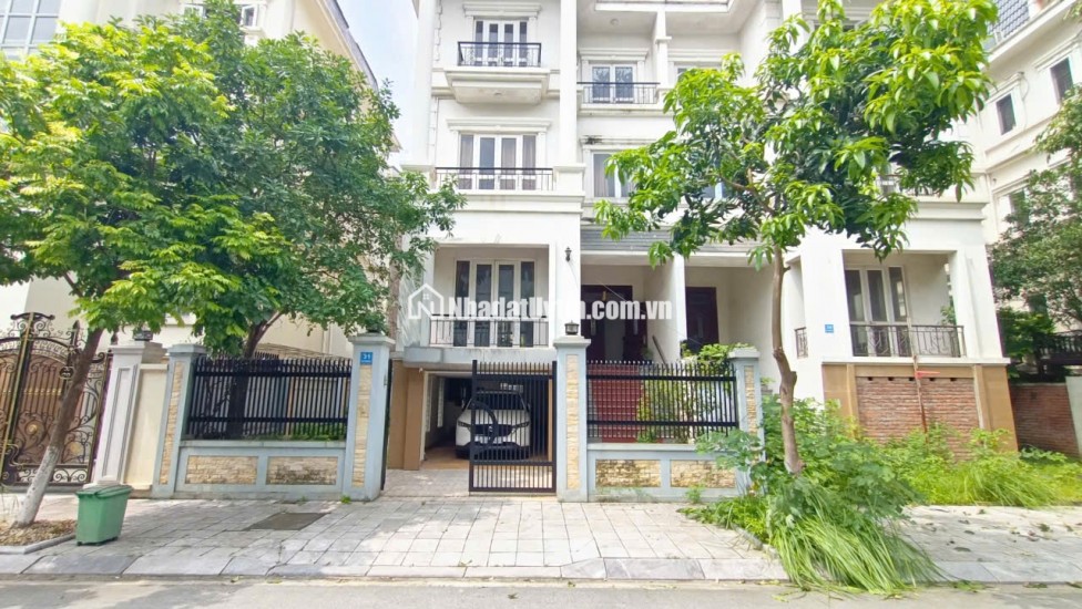 CHO THUÊ CĂN HỘ TẦNG 4 (2PN, 100M2) TẠI KĐT MỚI LIDECO THỊ TRẤN TRẠM TRÔI. 6.8TR/TH. LH:0971928881