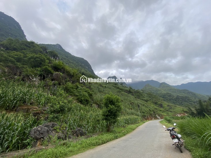 ĐẤT ĐẸP LÀM NHÀ HÀNG, KHÁCH SẠN, KHU DU LỊCH TẠI HÀ GIANG – 3800M2 - 2.8 TỶ. LH:0985836678.