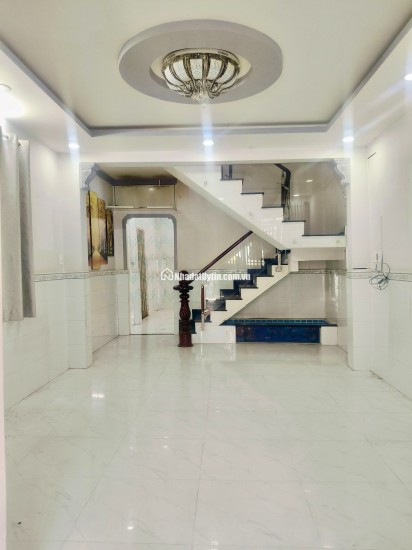 BÁN NHÀ SÁT HXH DƯƠNG BÁ TRẠC P2 Q8 - 4.1X13.5 - 54M2 - CHỈ 5,98 TỶ- GỌI NGAY 0784968131
