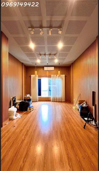 Nhà nguyễn văn lạc, f21,bình thạnh.tiện ích đầy đủ. nhỉnh 8ty