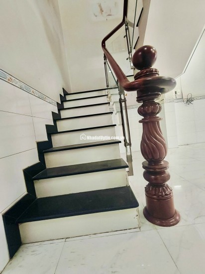 BÁN NHÀ SÁT HXH DƯƠNG BÁ TRẠC P2 Q8 - 4.1X13.5 - 54M2 - CHỈ 5,98 TỶ- GỌI NGAY 0784968131