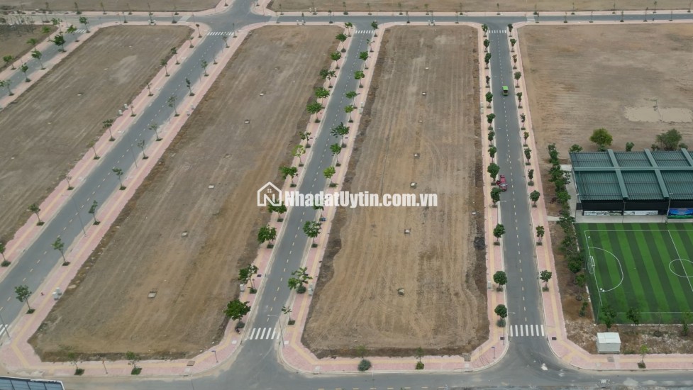 ĐẤT NỀN GIÁP RANH TP.HCM - GIÁ CHỈ 25 TRIỆU/M², SỔ SẴN, XÂY DỰNG NGAY