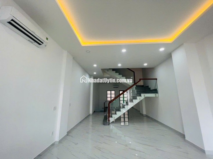 Bán biệt thự liền kề Cityland Park Hills đường Số 8 Gò Vấp - 100m2 giá 25 tỷ TL