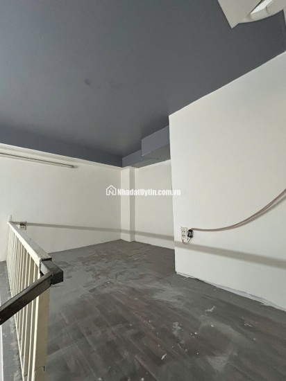 CHO THUÊ phòng trọ 958/3 Âu Cơ phường 14 Tân Bình. 25mv 3tr6/ tháng. LH:0708877972.