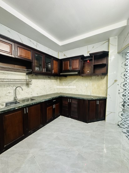 BÁN NHÀ 4 TẦNG NỞ HẬU - GẦN PARMALL Q8 - 75M2 - 7PN - NHỈNH 7 TỶ