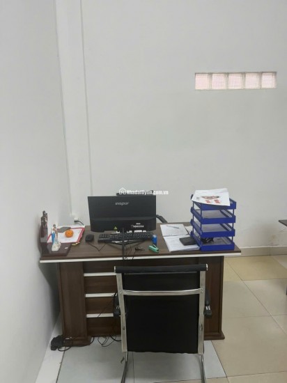 CHO THUÊ MẶT BẰNG KINH DOANH TẦNG 1 - DT120M2 - 15TR/TH Lh:0906960289 - 0878242424.