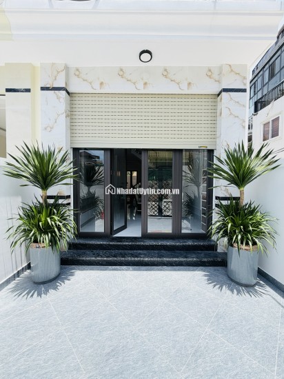 Nhà đẹp gần Vinhomes Imperia Hồng Bàng 4 tầng full nội thất, ô tô đõ cửa